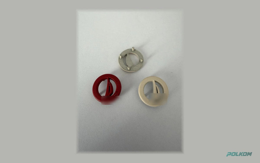 Dekorative metalemblemer med stifter og soft touch-overflade – silkeblød berøring, enhver farve