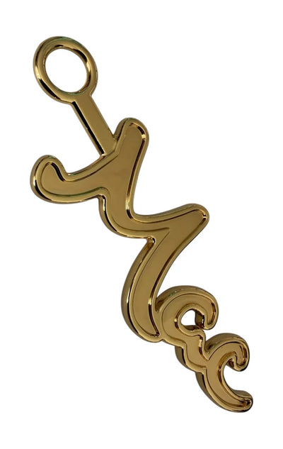 Large metal pendant shaped as a script logo – 12 cm, glossy gold