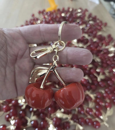 Porte-clés en polyester avec mousqueton métal – cerises, fraises, pommes ou forme sur mesure – 5