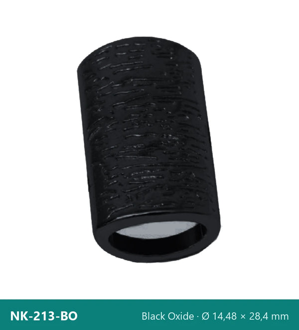 Метален накрайник цилиндър с текстура, дълъг NK-213-BO – Black Oxide, Ø 14,48 × 28,4 mm