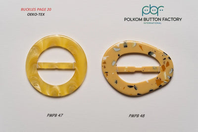 Yellow pearl-effect polyester buckle and irregular terrazzo buckle